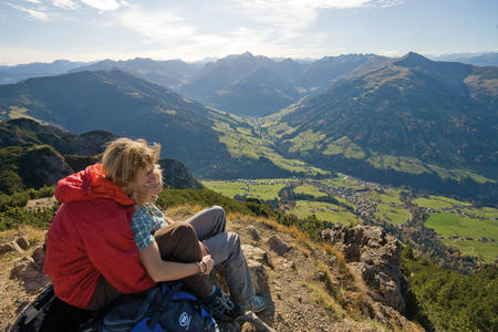 Traumhafte Ausblicke vom Gratlspitz ins Alpbachtal