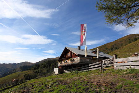 Draugsteinalm-Steinmannhütte
