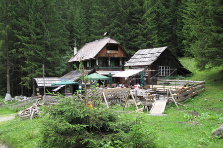 Schwussner Hütte